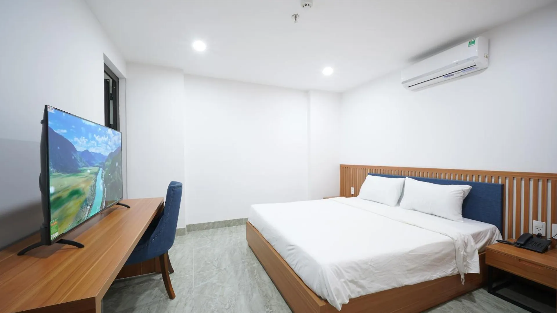 Samya Hotel & Apartment Da Nang 4*,